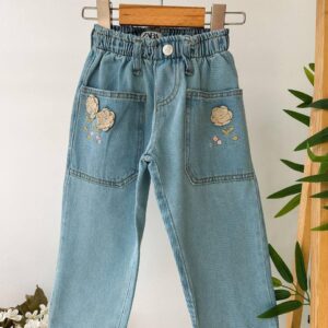 Çiçek Nakışlı Kot Pantolon